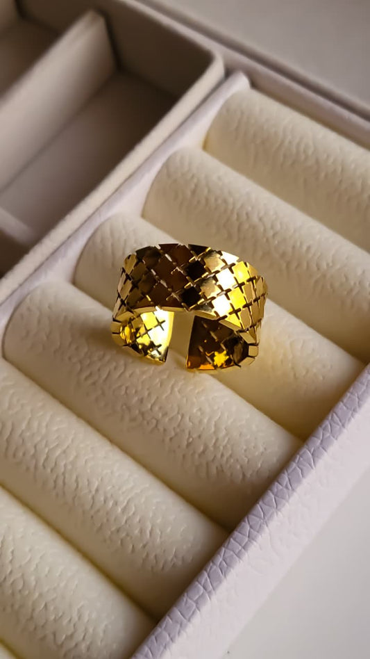Monarch Ring